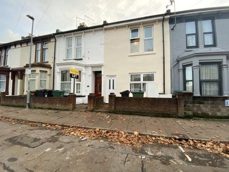 Bradford Road, Southsea - Photo 5