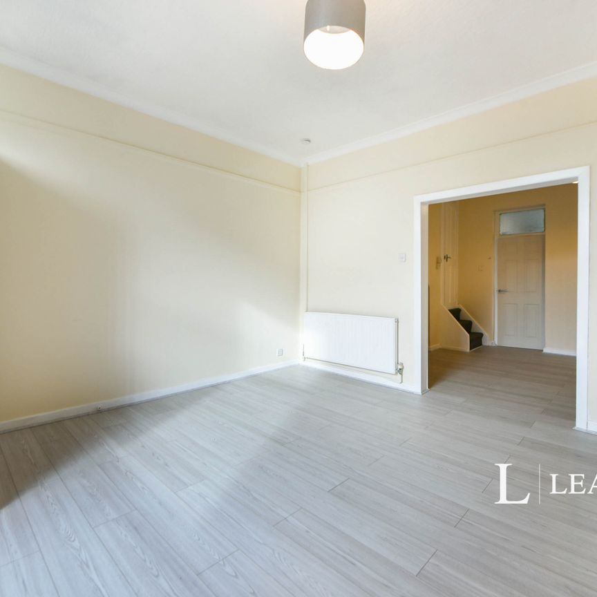 3 bedroom terraced to rent Linney Lane, Oldham, OL2 - Photo 1