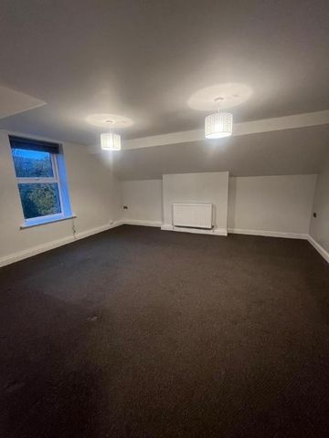 Sorren House, Sowerby Bridge, HX6 1AJ - Photo 3