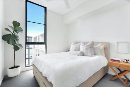 Two Bedroom Apartment In Convenient Location! - Photo 4