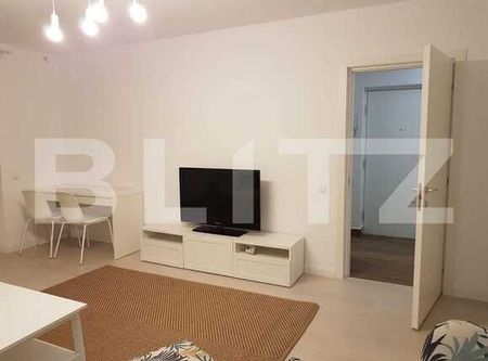 Apartament 2 camere, 70 mp, decomandat, prima inchiriere, mobilat modern, zona strazii Plopilor - Photo 4