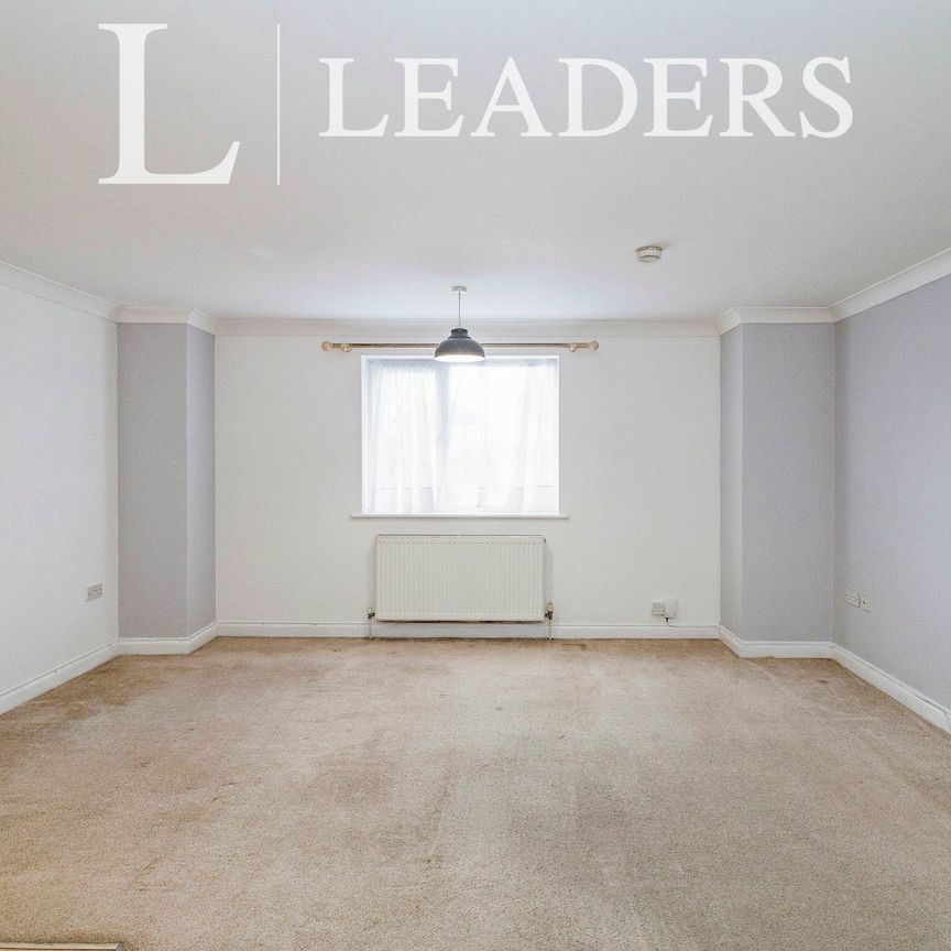 2 bedroom apartment to rent Chardan Court, 173 Southwood Road, Hayling Island, PO11 - Photo 1