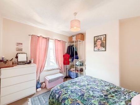 2 bed terraced house to rent in Queens Road, Hinckley, LE10 - Photo 5