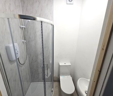 House share to rent - Photo 4