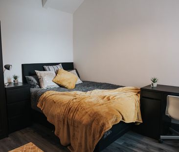 5 Bed Terraced House, Boswell Street, L8 - Photo 5