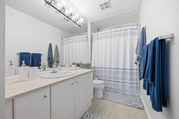 For Lease - 300 Bloor Street Unit# 2507, Toronto, Ontario - Photo 1