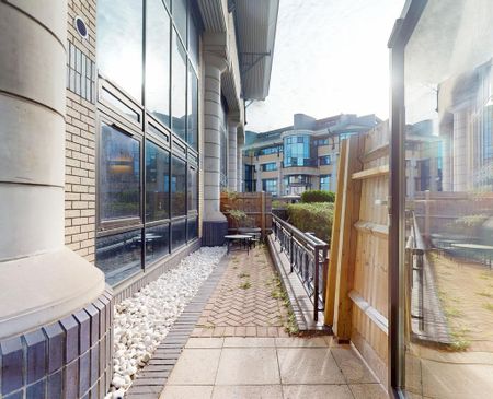 2 bedroom ground floor flat to rent - Photo 4