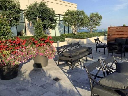 For Lease - 1 Old Mill Drive Unit# 519, Toronto, Ontario - Photo 4