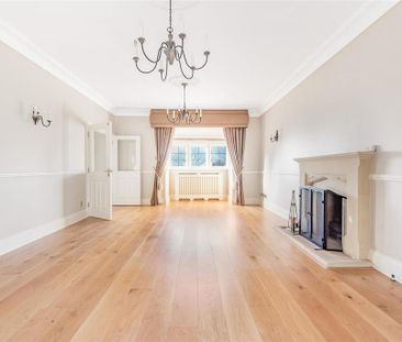 5 bedroom detached house to rent - Photo 2