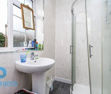 2 bed Semi-Detached House for Rent - Photo 5