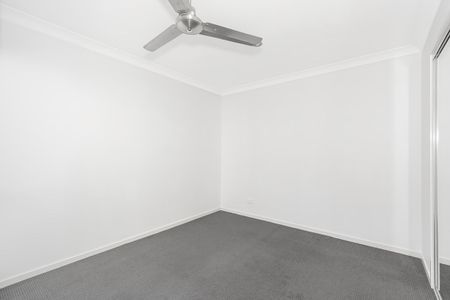 Low Maintenance Home in Great Location - Photo 3