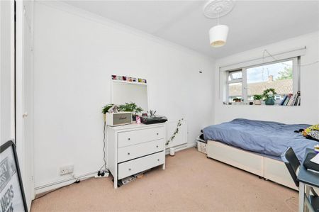 Aintree Street, Fulham, SW6 - Photo 4