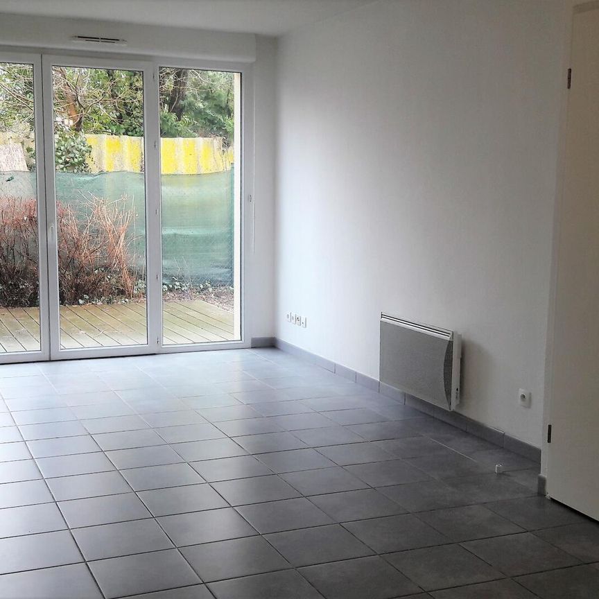 location Appartement T3 DE 68.35m² À CEPET - Photo 1