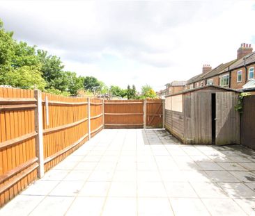 Edenvale Road, Mitcham, CR4 2DN - Photo 1