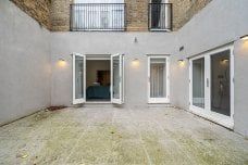 3 bedroom flat to rent - Photo 3