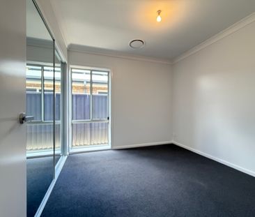 9 Salvatore Street, Austral NSW 2179 - House For Rent | Domain - Photo 6