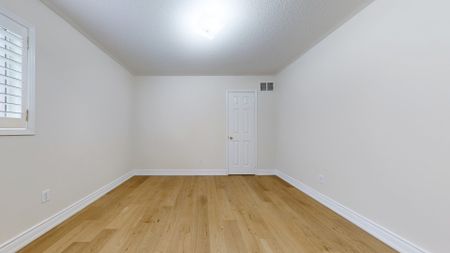 For Lease - 4783 Apple Blossom Circle, Mississauga, Ontario - Photo 3