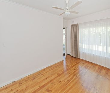 Spacious Unit in Great Location&period; - Photo 2