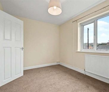 Clayhall Road, Droitwich Spa, Worcestershire, WR9 - Photo 6