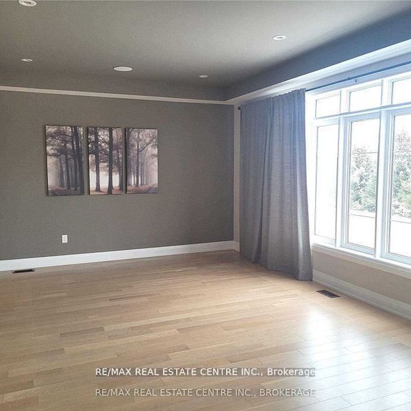 For Lease - 23 Barlow Place, Brant, Ontario - Photo 1