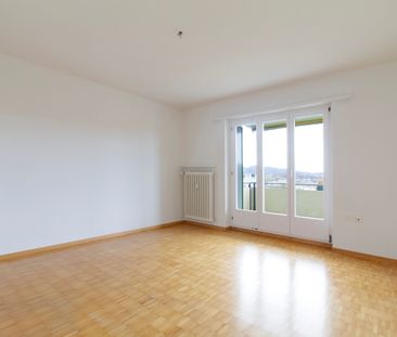 Living in a popular residential area - Photo 2