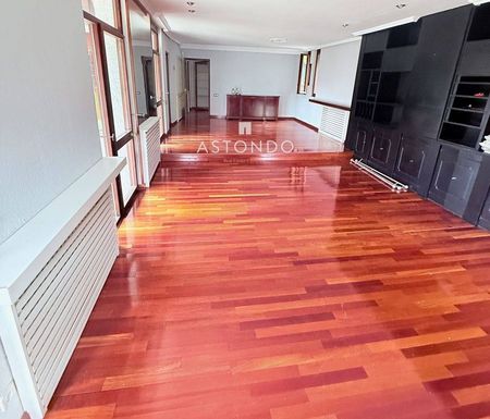 5 bedroom luxury House for rent in Madrid, Autonomous Region of Madrid - Photo 4