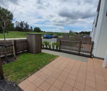 Fabulous Modern Terrace Home - Photo 1