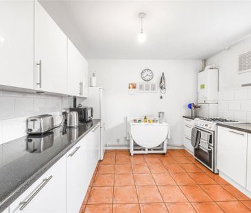 3 bedroom maisonette to rent - Photo 5