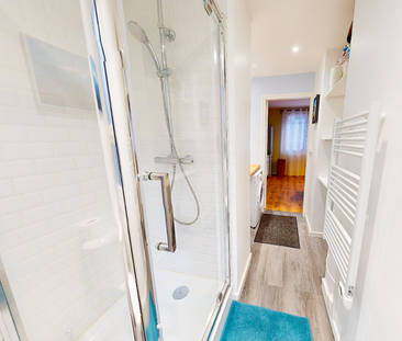 2 pièces - Meublé - 30,79 m² - RDC - Colocation non autorisée - Photo 1