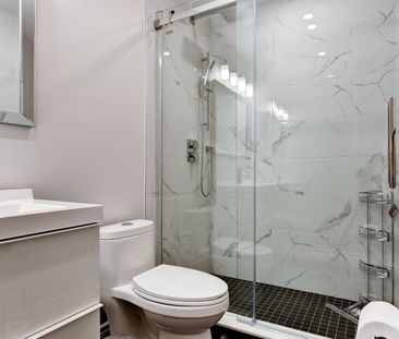 For Lease - 6118 Clover Ridge Crescent, Mississauga, Ontario - Photo 1