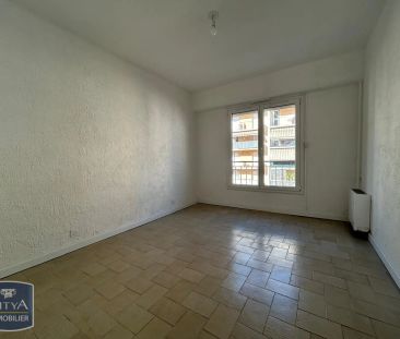 Appartement à louer 4 pièces 76.33m² - Photo 2