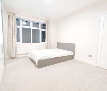 Room in a Shared House, Raymead Avenue, CR7 - Photo 3