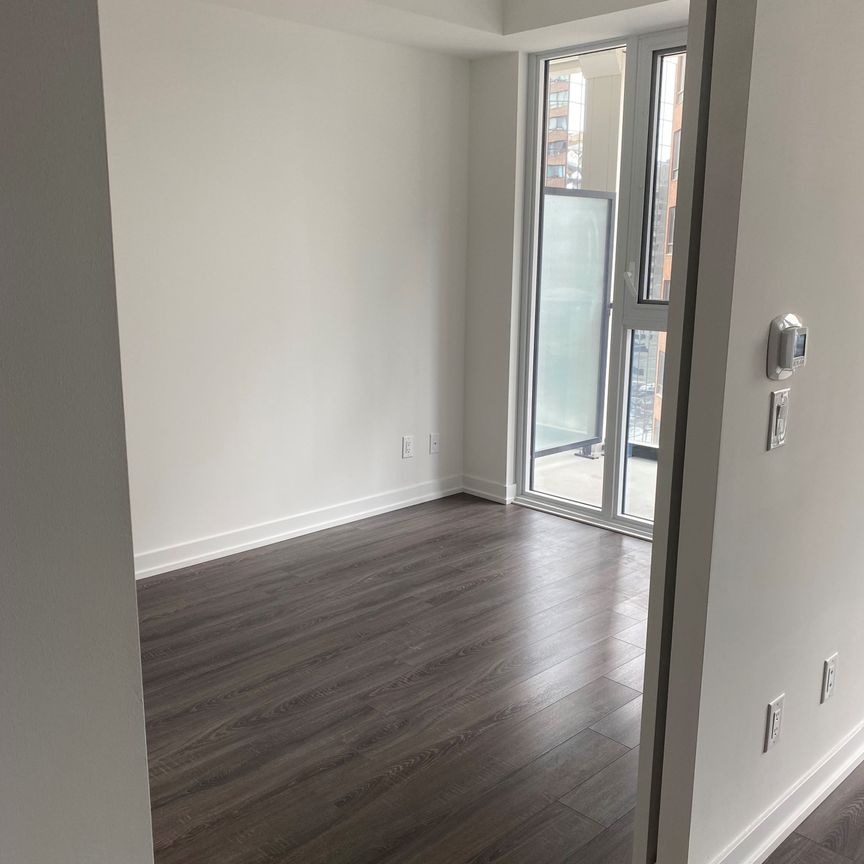 For Lease - 20 Edward Street Unit# 913, Toronto, Ontario - Photo 1