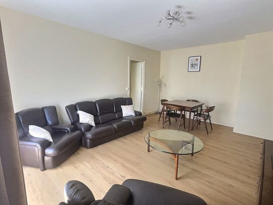Location Appartement 2 pièces 47m² - Photo 1