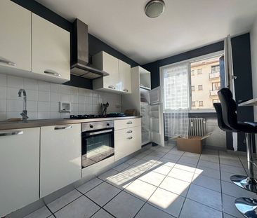 Appartement - 3 pièces - Chambéry - Photo 2