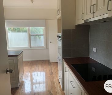 Cosy Cottage - Photo 2