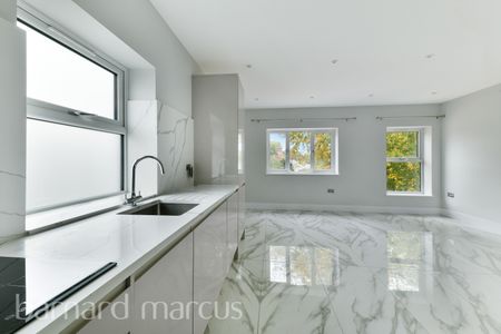 Elm Road, Wallington - Photo 4