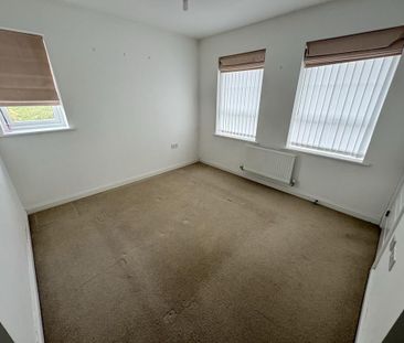 3 bedroom detached house to rent - Photo 2