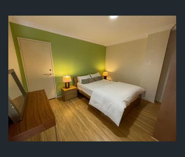 Central Location - 2 Bedroom apartment - Photo 4