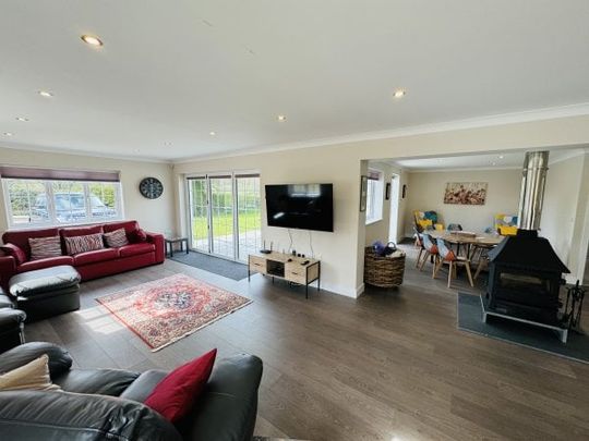 Llangain, Carmarthen, SA33 - Photo 1