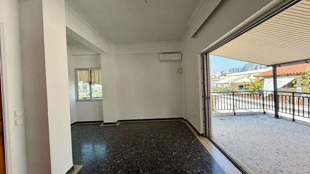 Ρετιρέ Φωτεινό Διαμέρισμα 55 τ.μ. με 55 τ.μ. Βεράντα στην Τσαλαβούτα Περιστερίου, € 550, 55 τ.μ. - Photo 1