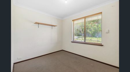 3/10 Kitchener Road, Melville, WA 6156 - Photo 4