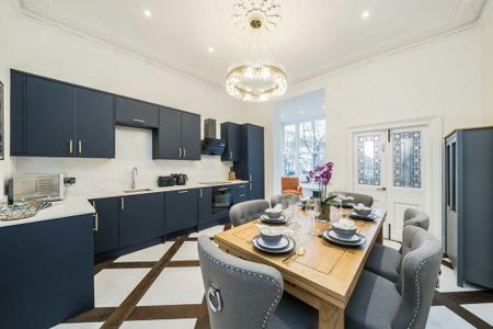 4 bedroom terraced house to rent - Photo 2