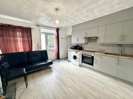 Westridge Road, Portswood - Photo 1