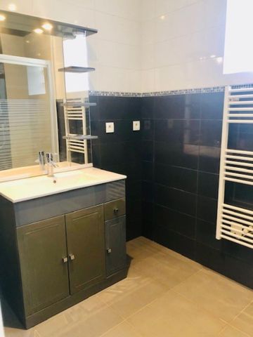 Appartement T2 Pontcarré à louer - Photo 3