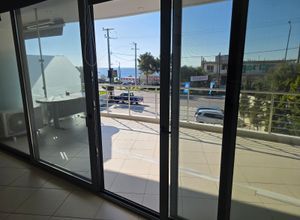 Studio/Γκαρσονιέρα για ενοικίαση - Καλύβια Θορικού, - Photo 3