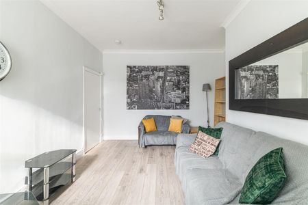 Doncaster Road, Sandyford, Newcastle Upon Tyne - Photo 2