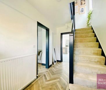 3 bedroom semi-detached house to rent - Photo 6