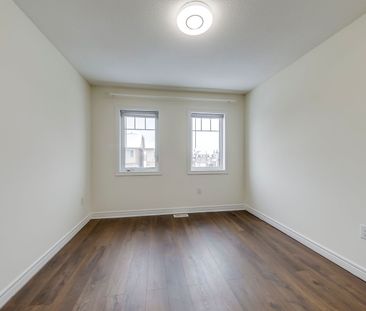 For Lease - 3130 Goodyear Road, Burlington, Ontario - Photo 4