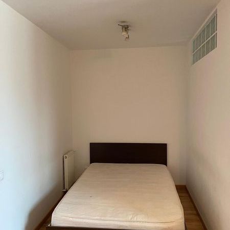 Dau inchirie apartament,cu o camera,strada Teodor Mihali - Photo 1
